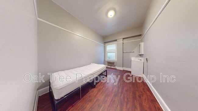 Photo - 2008 Shattuck Ave.