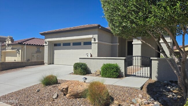 Photo - 17520 W Fairview St