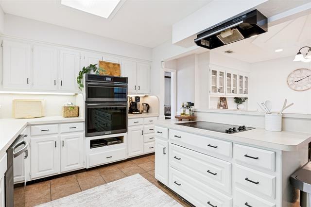 Photo - 4300 Driftwood Dr