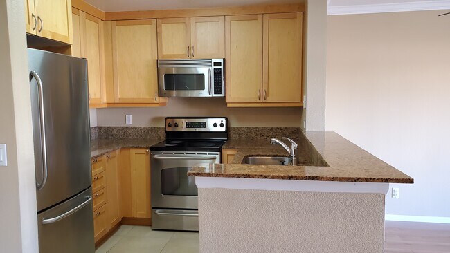 Photo - 8889 Caminito Plaza Centro Unit 7208