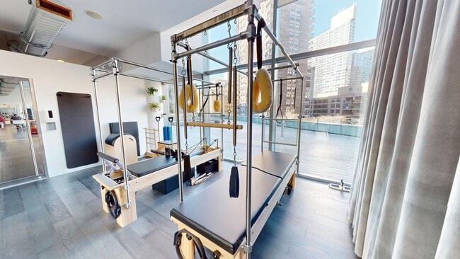 Photo - Mercedes House