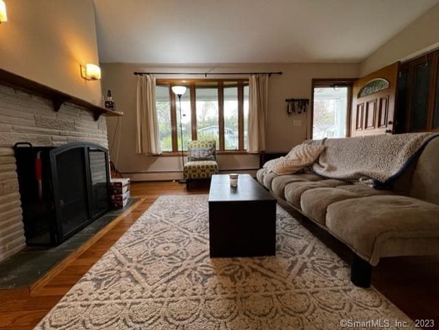 Photo - 21 Mcdermott Cir