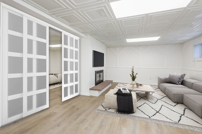 Photo - 2131 Bonvue Dr Unit B