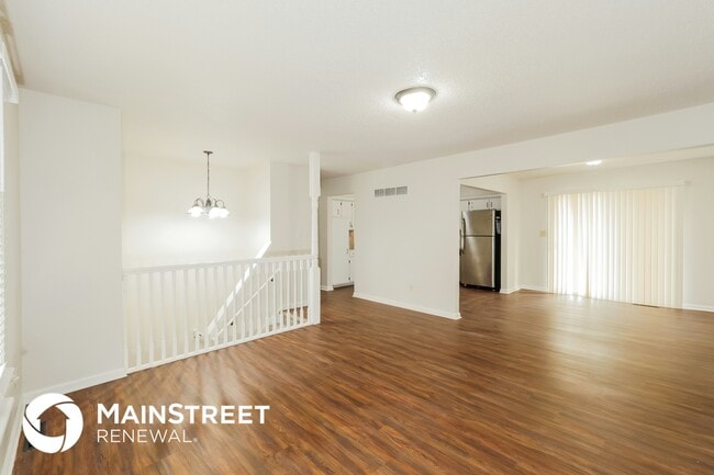 Photo - 2808 SE 2nd St