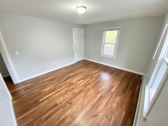 Photo - 89 Pitkin St Unit 1