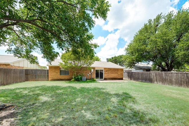 House Rear - 5556 Ragan Dr