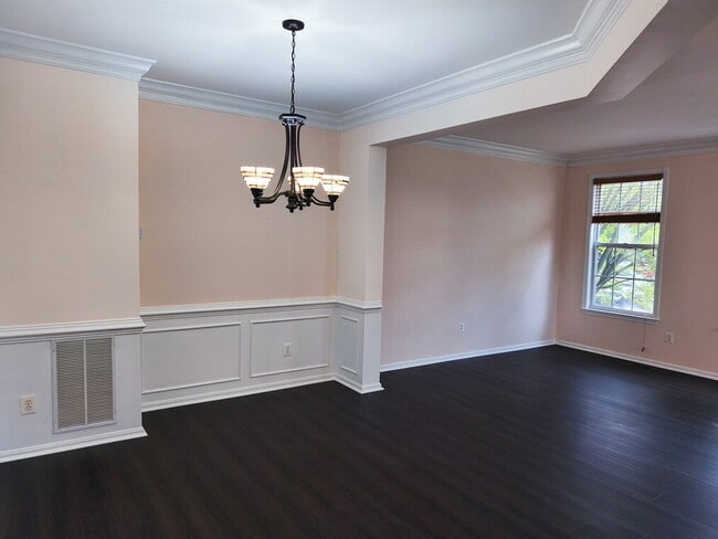 Photo - Exceptional End-Unit Townhome with Expansi...