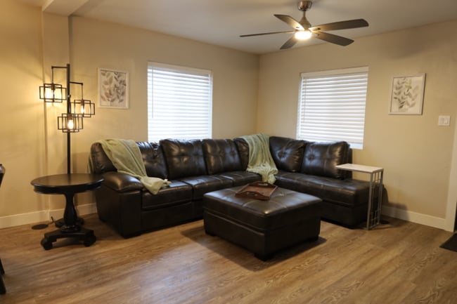 Photo - 351 N Main St