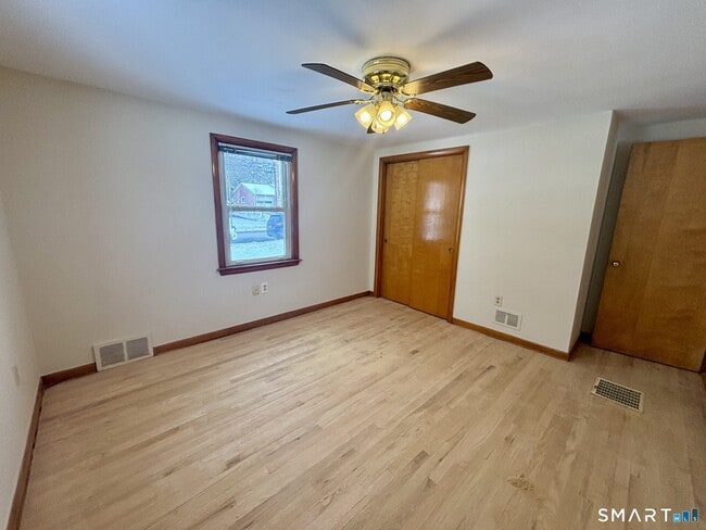 Photo - 148 Edgewood Dr