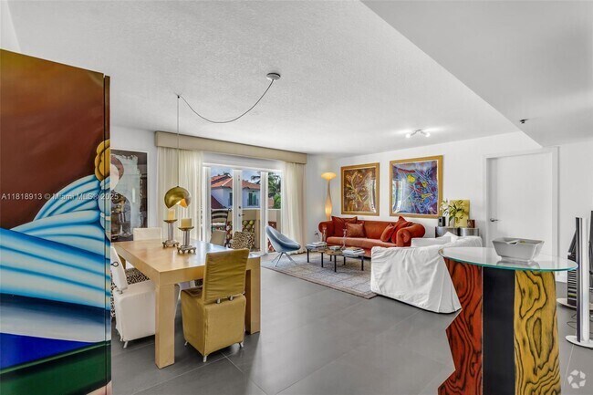 Building Photo - 227 Michigan Ave Unit 304 Rental