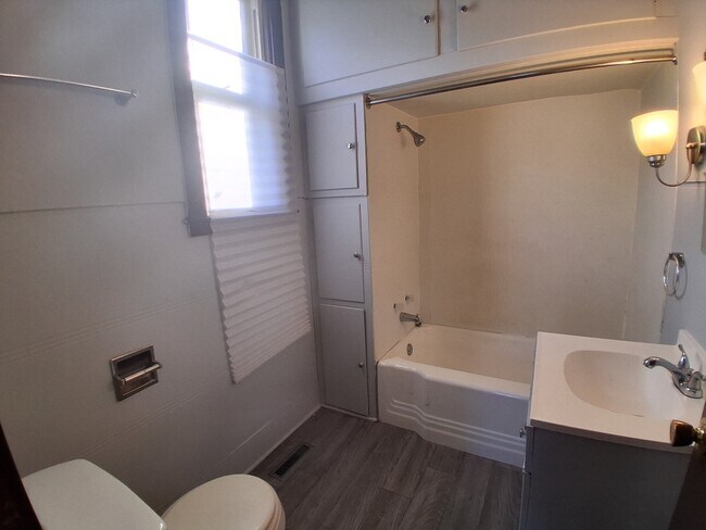 Photo - 54 Columbus St