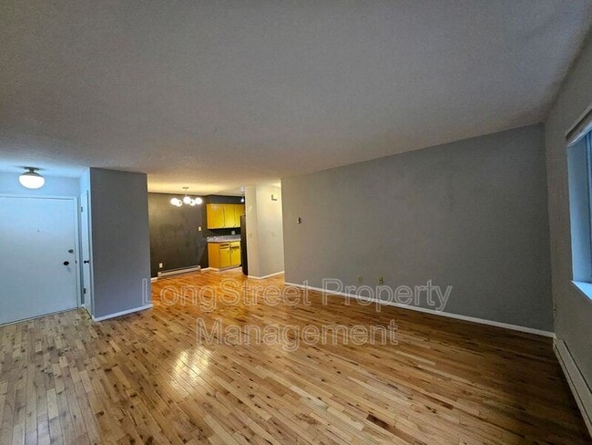 Photo - 4602 NE Broadway