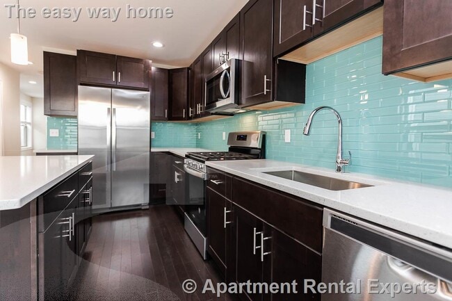 Photo - 478 Fulton St