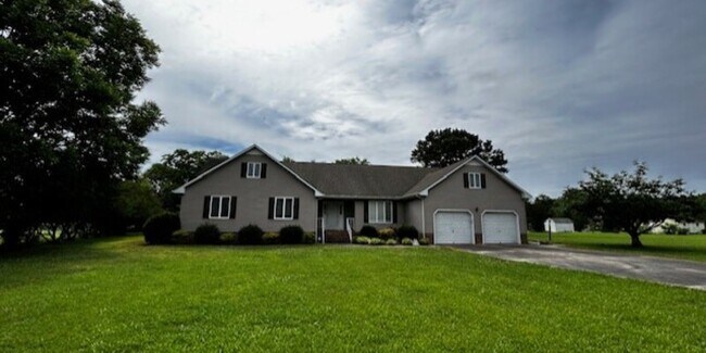 206 Scotland Drive - 206 Scotland Drive House