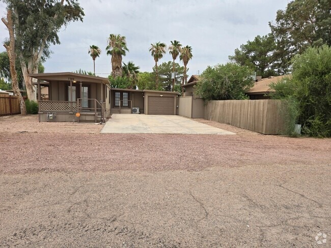 Building Photo - 7789 Mockingbird Dr Rental