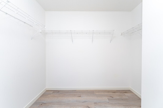 Unit 2203 1 Bed - The Hat 14 Street