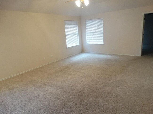 Photo - 3813 Southwind Ave