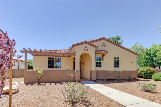 Building Photo - Two Bedroom, Two Bathroom Home with Office...