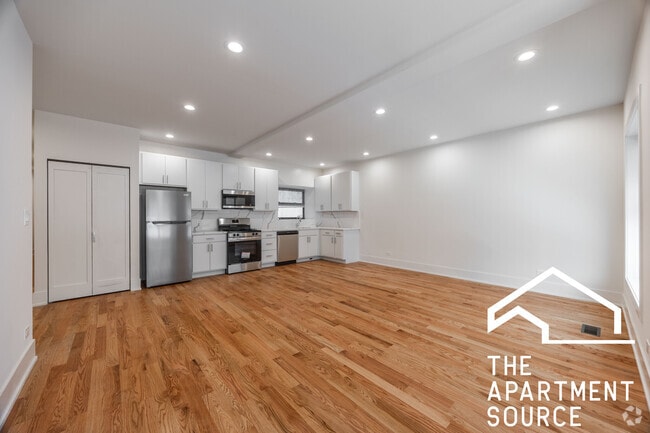 Building Photo - 652 W Gordon Terrace Unit 2E Rental