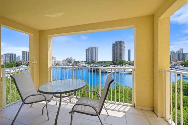 Building Photo - 19655 E Country Club Dr Unit 6502 Rental