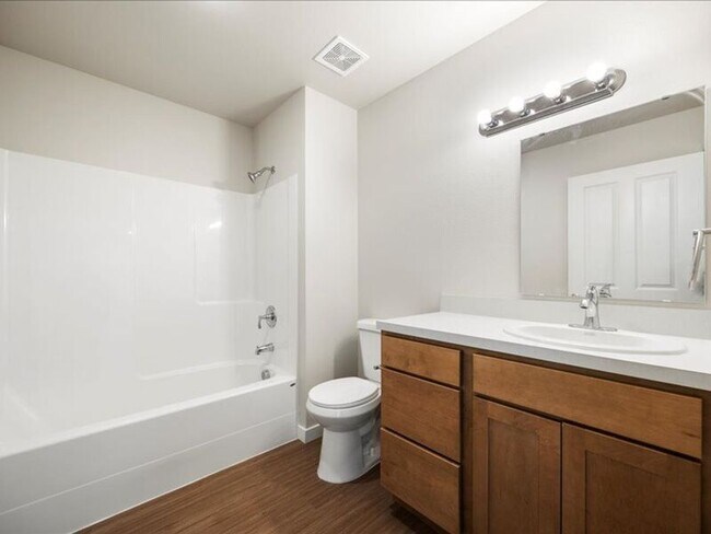 Photo - 6005F Chapel Hill Blvd Unit F102