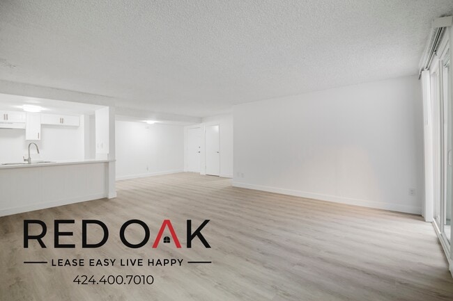 Building Photo - 1500 S Gramercy Pl Unit 110