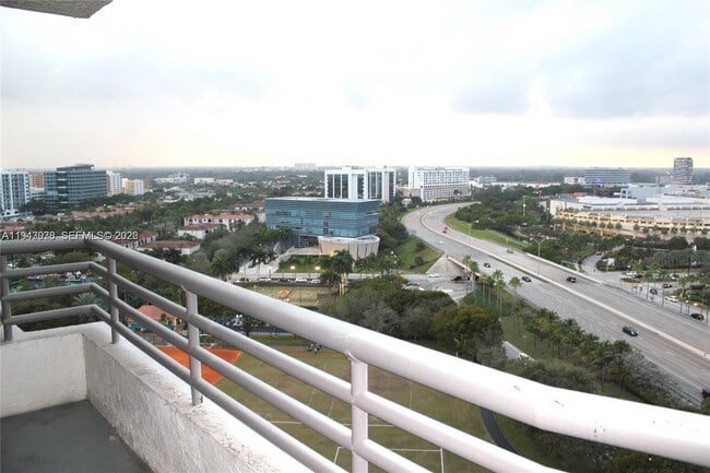 Building Photo - 3300 NE 191st St Unit 1903