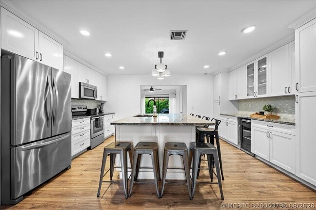 1602 Montauk Dr