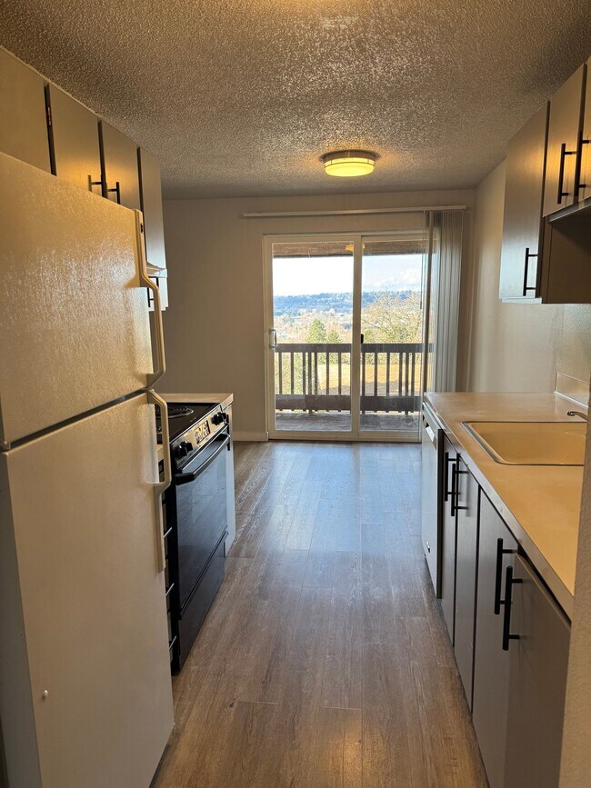 Photo - 308 Summit Ave N Unit 20