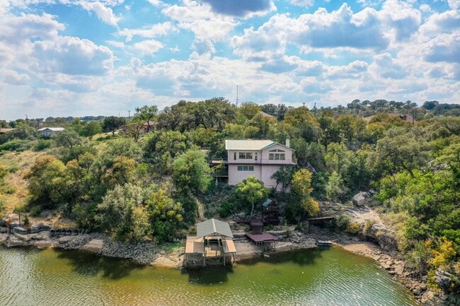 Photo - 830 Los Escondidos Rd