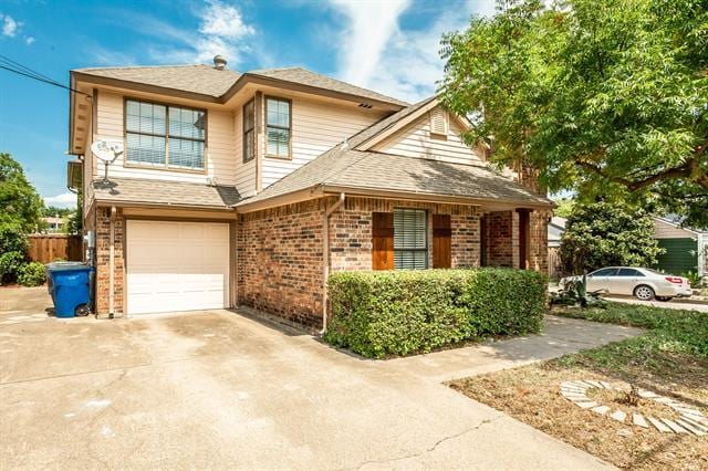 Photo - 1502 Villars St