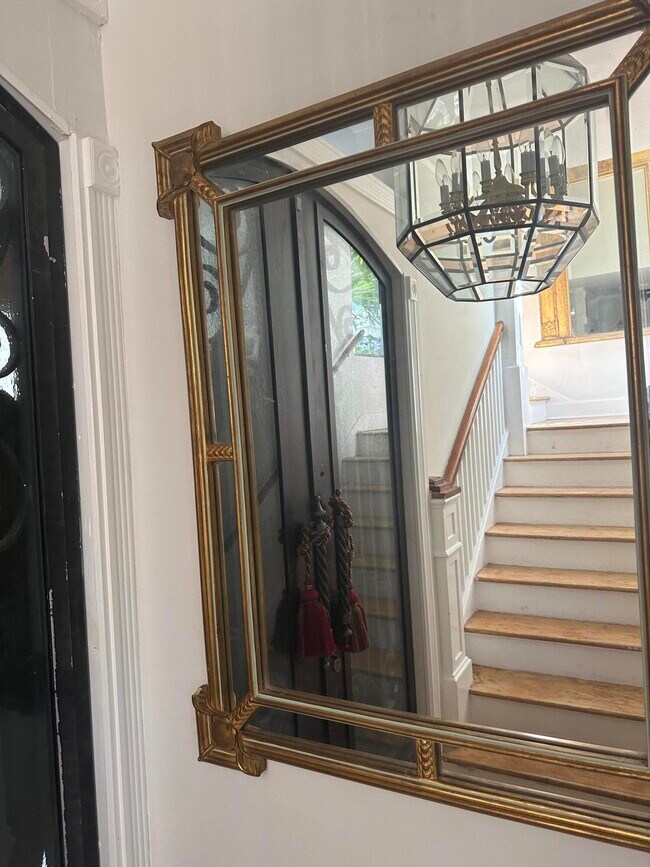 Photo - 258 Seminole Ave Unit 4