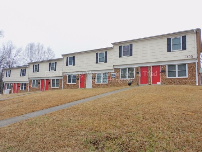 Building Photo - 2405 E Florida St Unit E