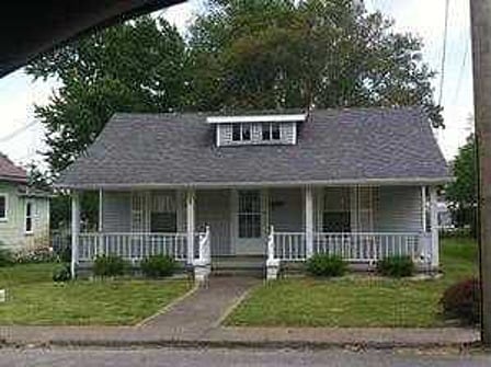 Building Photo - 2 bedroom house