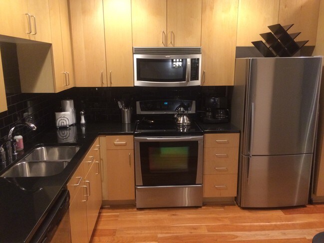 Photo - 1700 Bassett St Unit 922