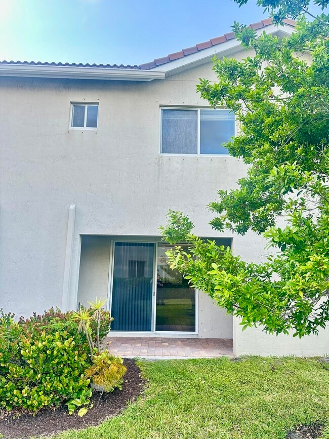 Photo - 1132 Vermilion Dr