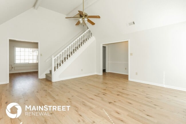 Photo - 8018 Cross Village Dr