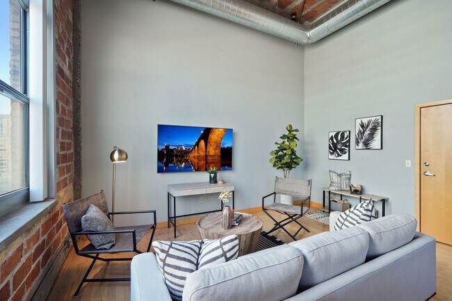 Photo - 521 S 7th St Unit 602