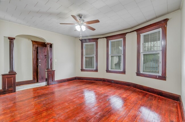 Photo - 218 Lembeck Ave Unit 1