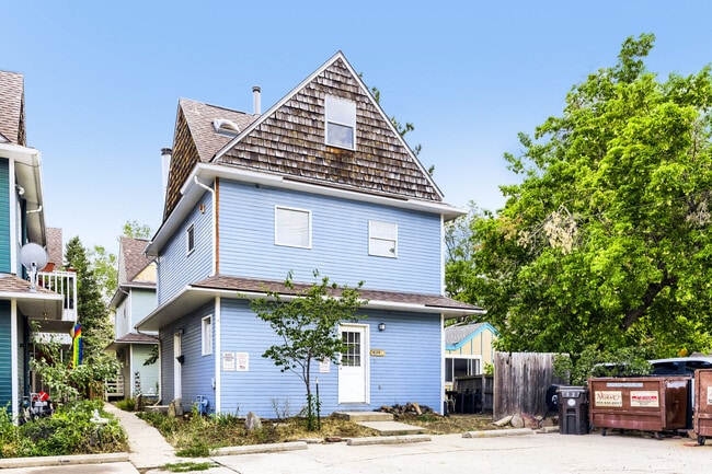 Photo - 1839 Walnut St