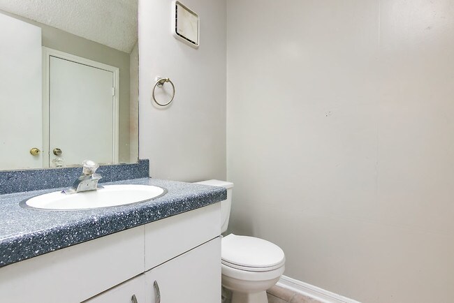 Photo - Jackson Park Apartments