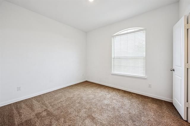 Photo - 1108 Flameleaf Dr