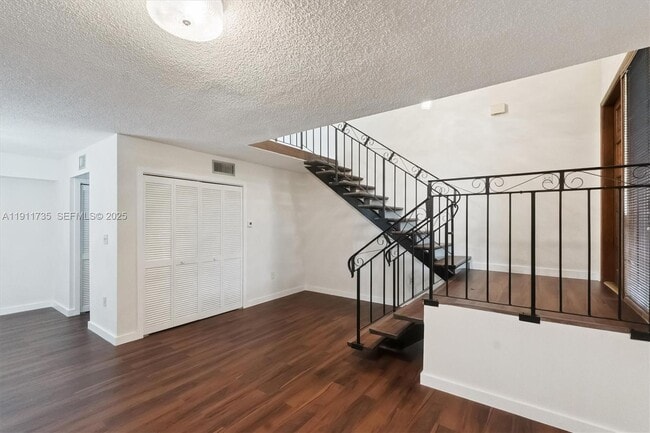 Photo - 5975 SW 137th Ave