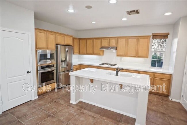 Photo - 27210 Valderrama Dr