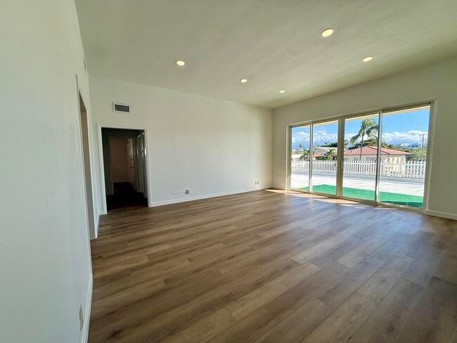 1165 E Atlantic Ave Unit A