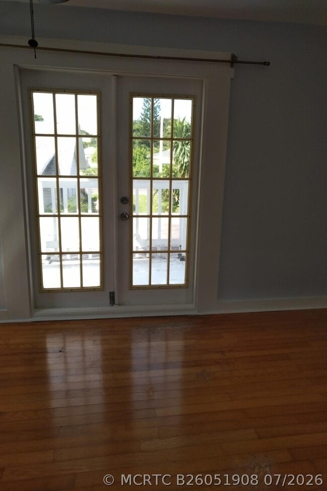 Photo - 918 S M St