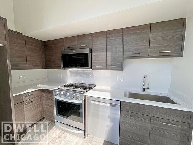 Photo - 216 N Canal St