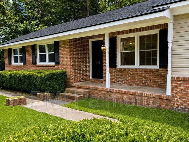 Photo - 948 Wateree Blvd
