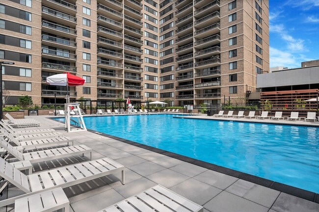 Resort Style Swimming Pool