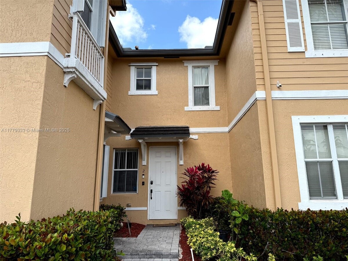 Photo - 2929 SE 2nd St Townhome